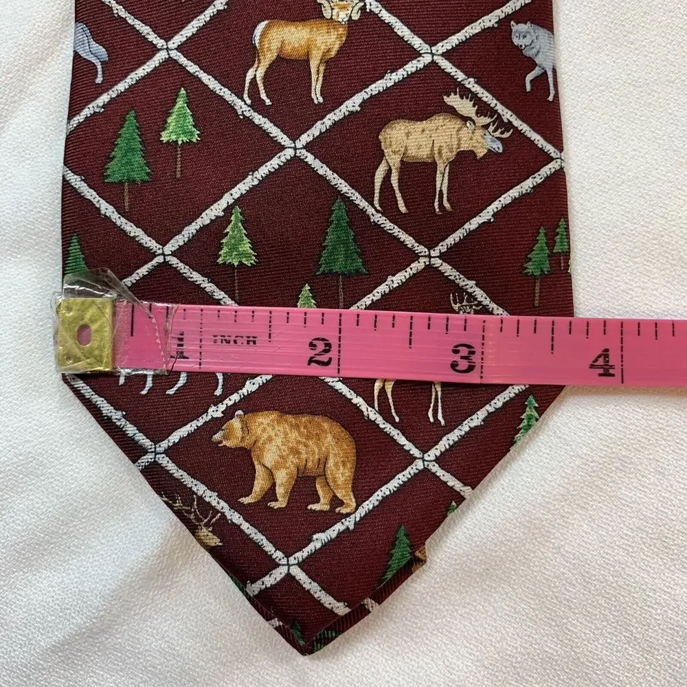 Alynn Neckwear North American Wildlife Necktie Tie Silk USA Bear Wolf Moose Deer